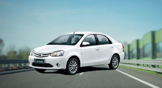 assets/images/taxi/ETIOS.jpg